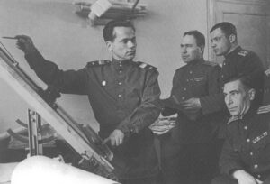 Калашников с товарищами.